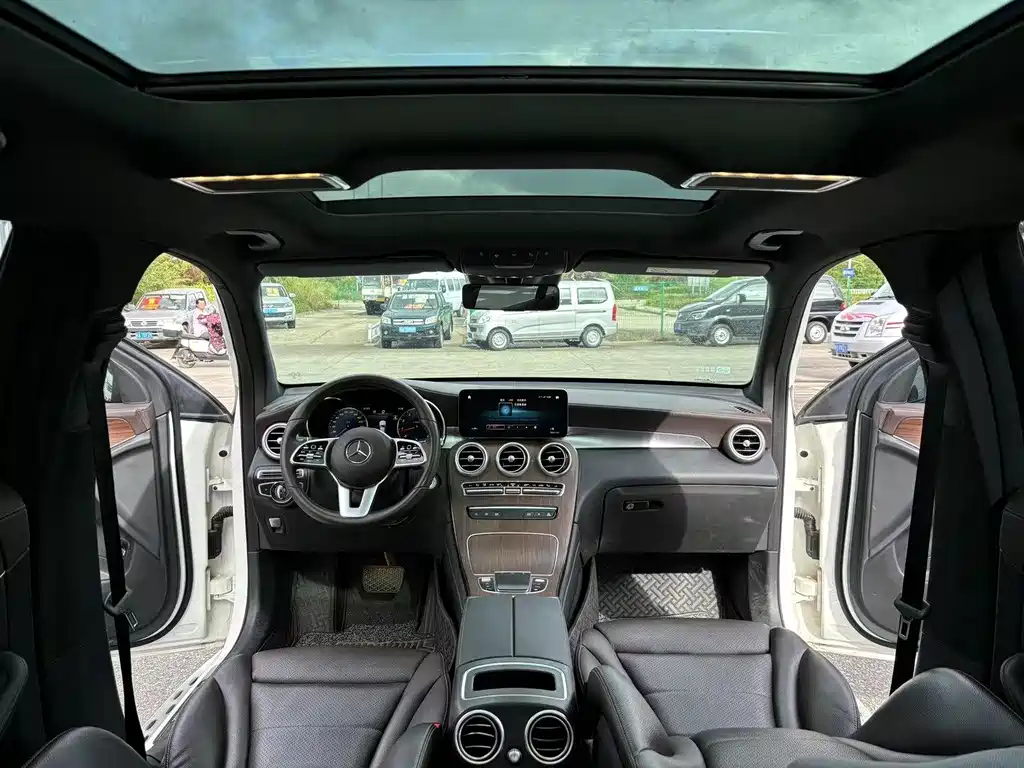 Mercedes-Benz GLC — миниатюра 4