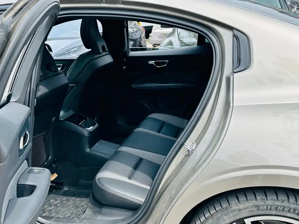 Volvo S60 2021 T8 E Sport