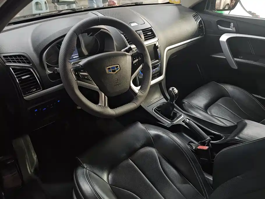 Geely Emgrand — миниатюра 12