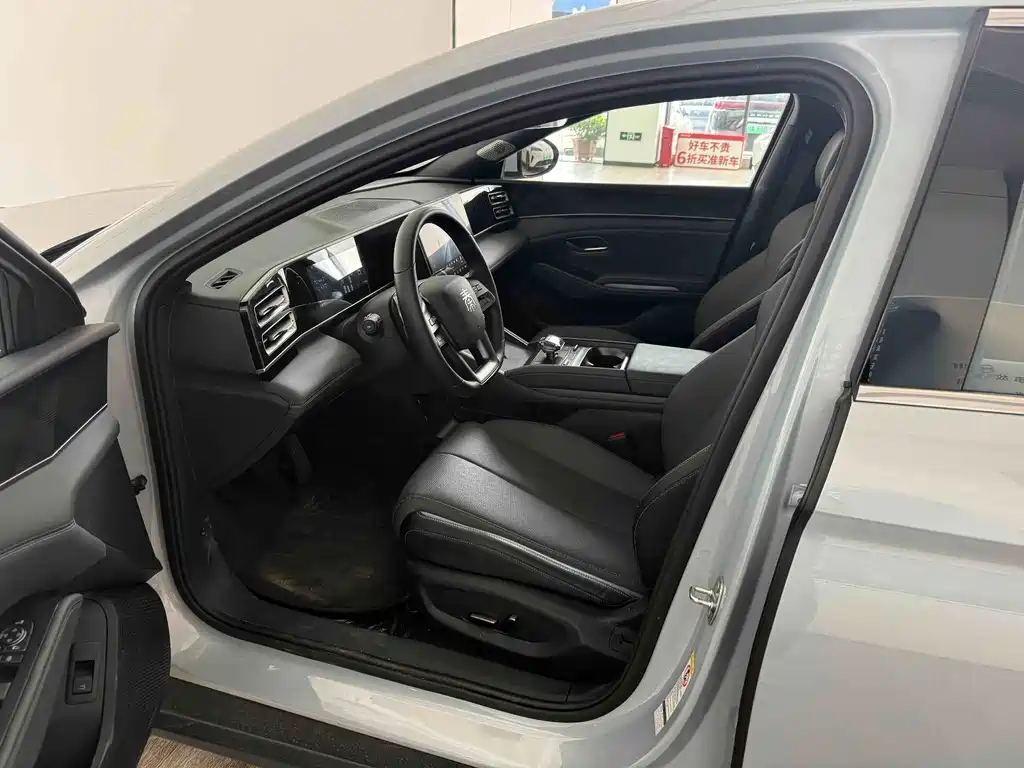 BYD Qin L — миниатюра 7