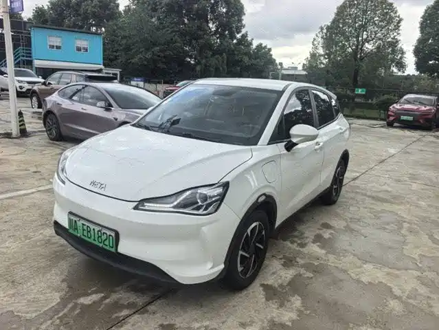 2021 Hozon Auto Neta V/Aya