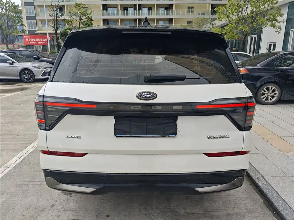 Ford Edge — миниатюра 4