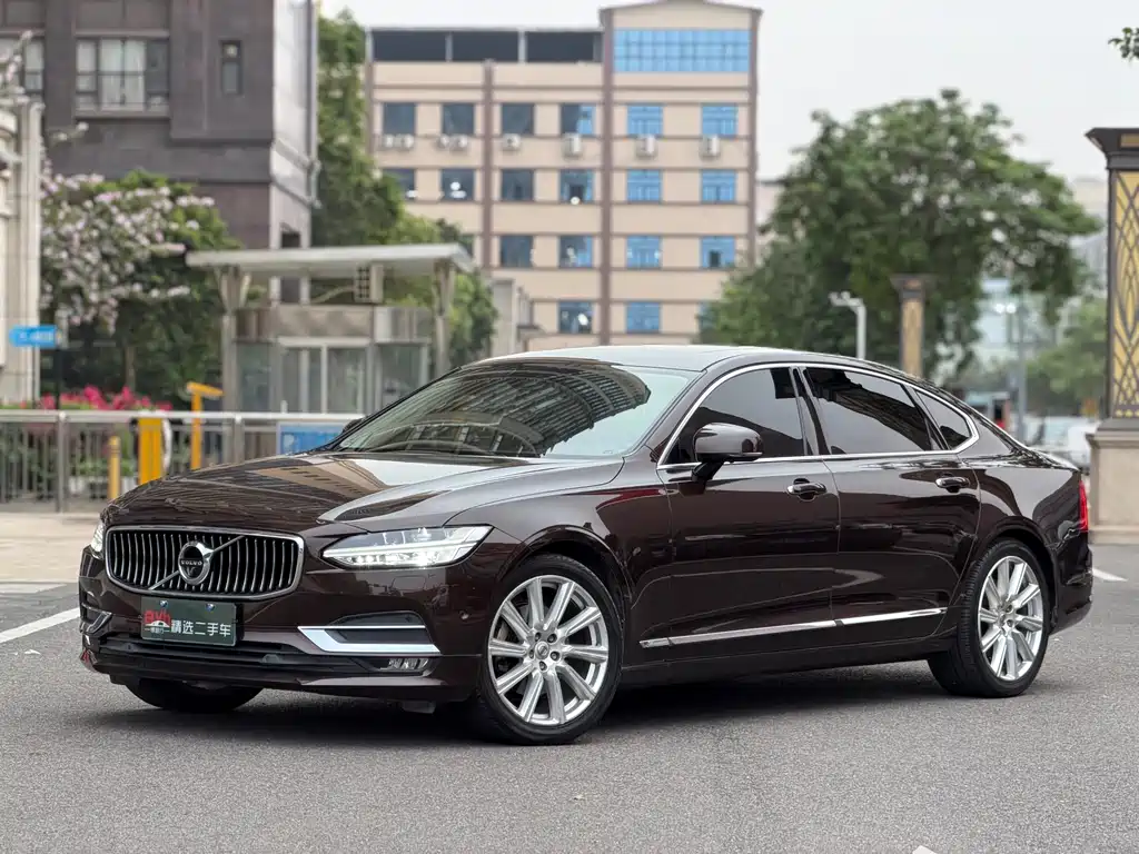Volvo S90 2017
