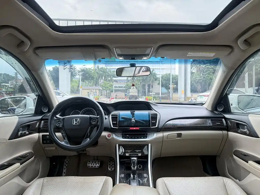 Honda Accord 2014 2.4L EX Luxury