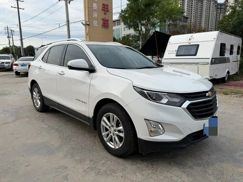 Chevrolet Equinox — миниатюра 3