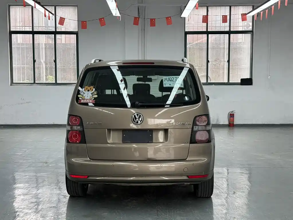 Volkswagen Touran — миниатюра 11