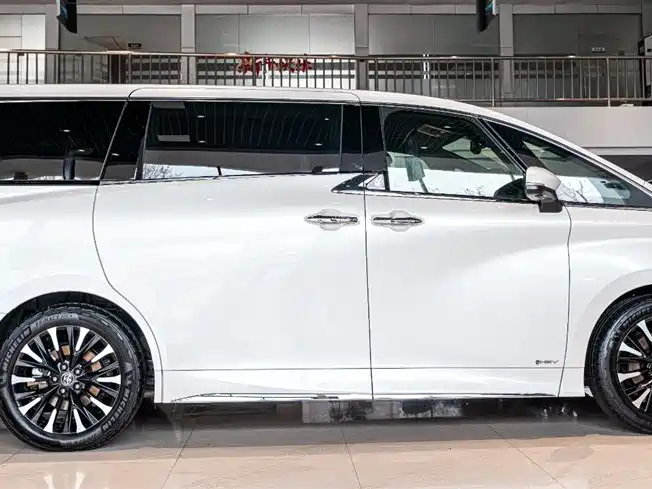 Toyota Alphard 2024 2.5L Premium