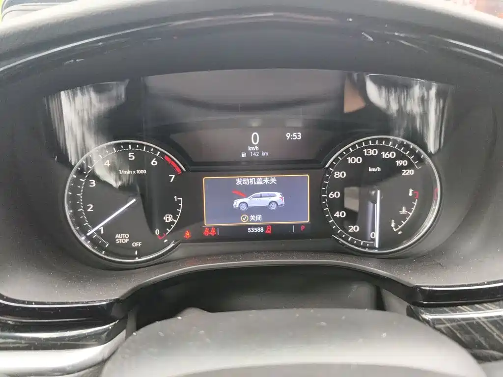 Cadillac XT6 — миниатюра 7