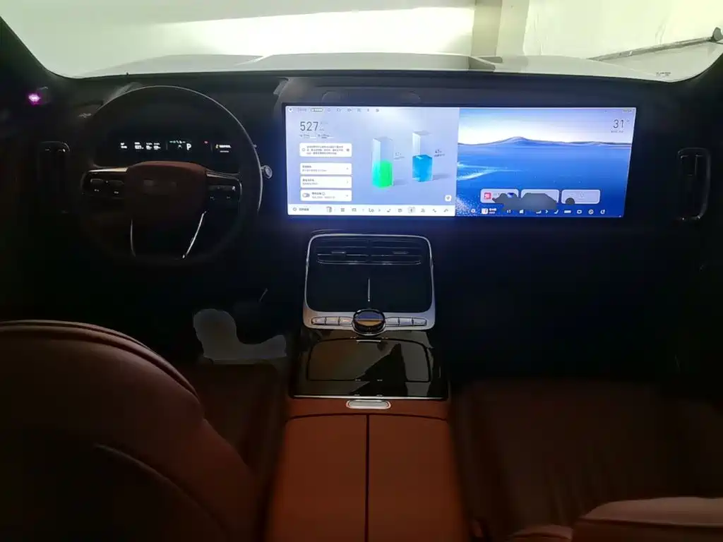 Geely Galaxy Galaxy M9 M9 2025 210km