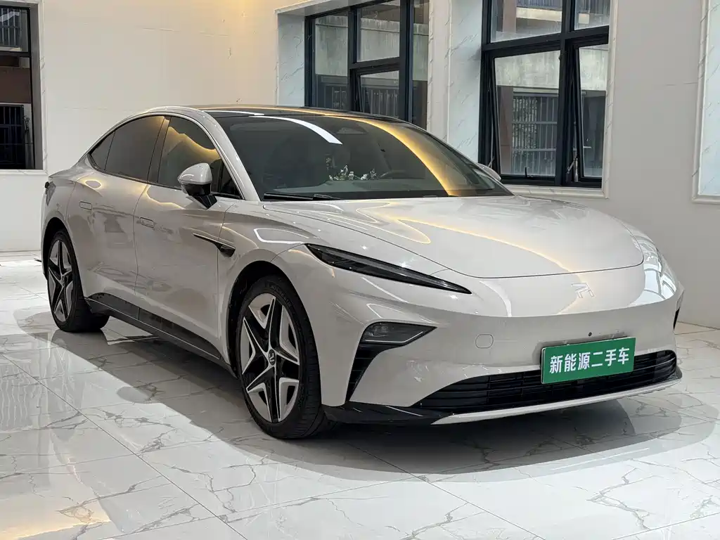 Roewe Feifan F7 — миниатюра 2