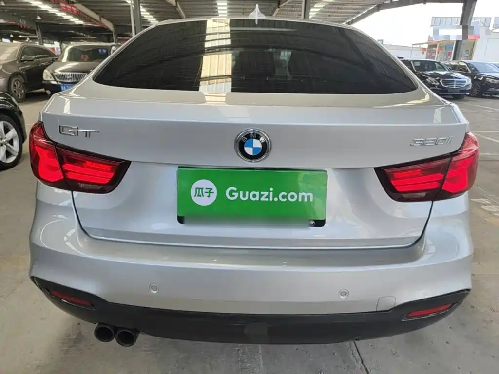 BMW 3 Series GT 3 GT 2019 320i M Sport