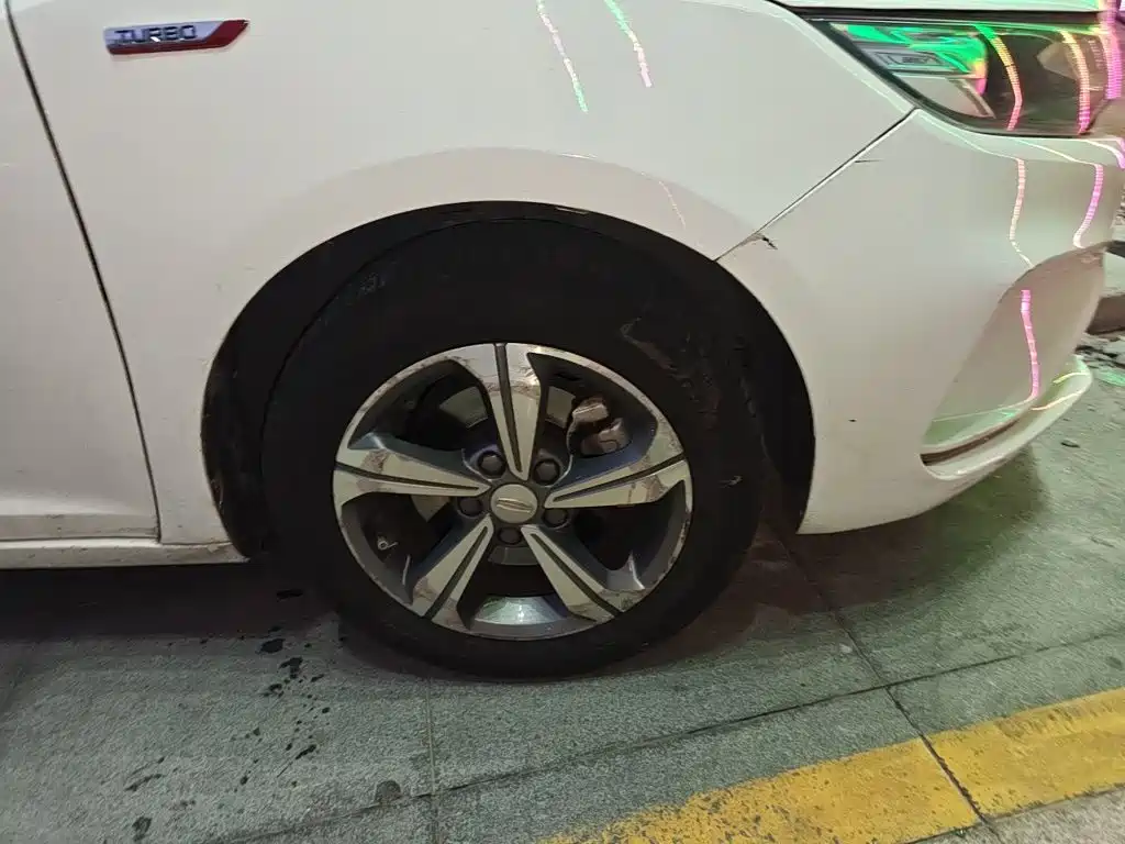Geely Emgrand GL — миниатюра 24
