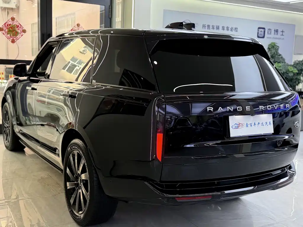 Land Rover Range Rover — миниатюра 8