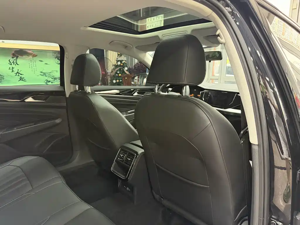 Volkswagen Passat — миниатюра 24