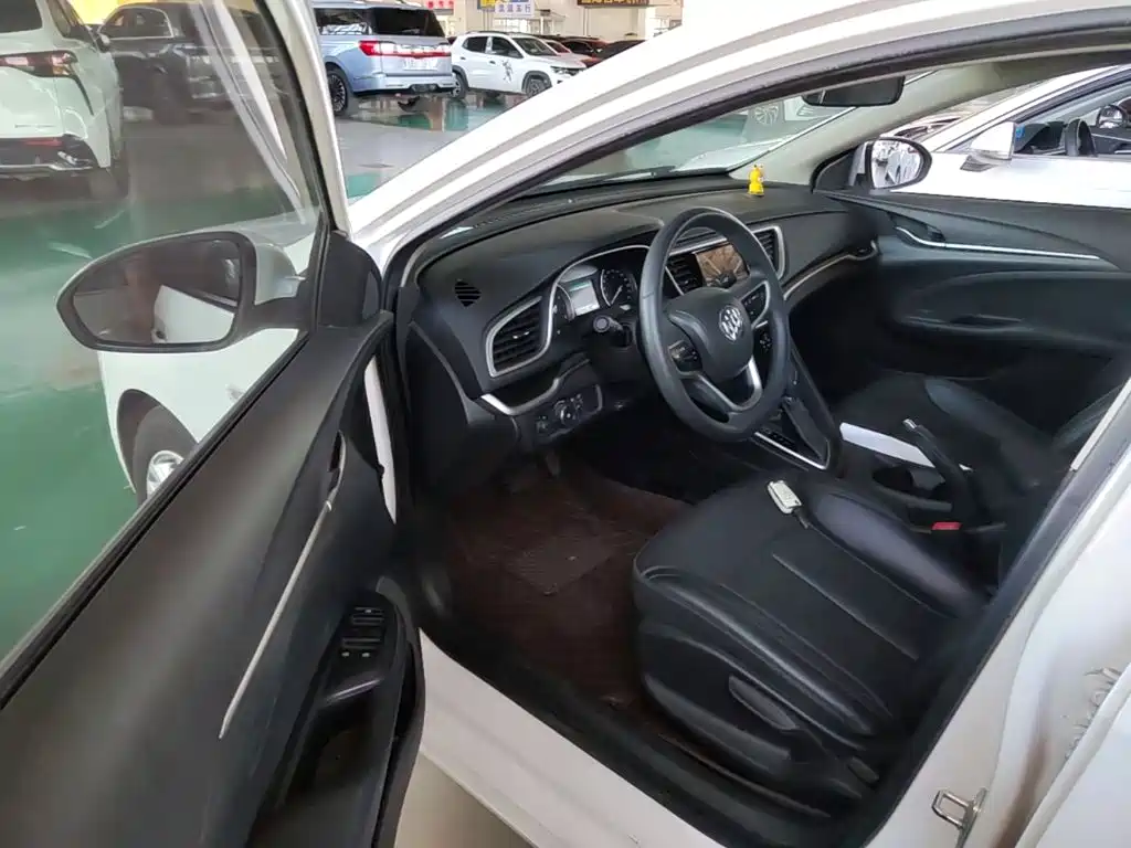 Buick Excelle — миниатюра 16
