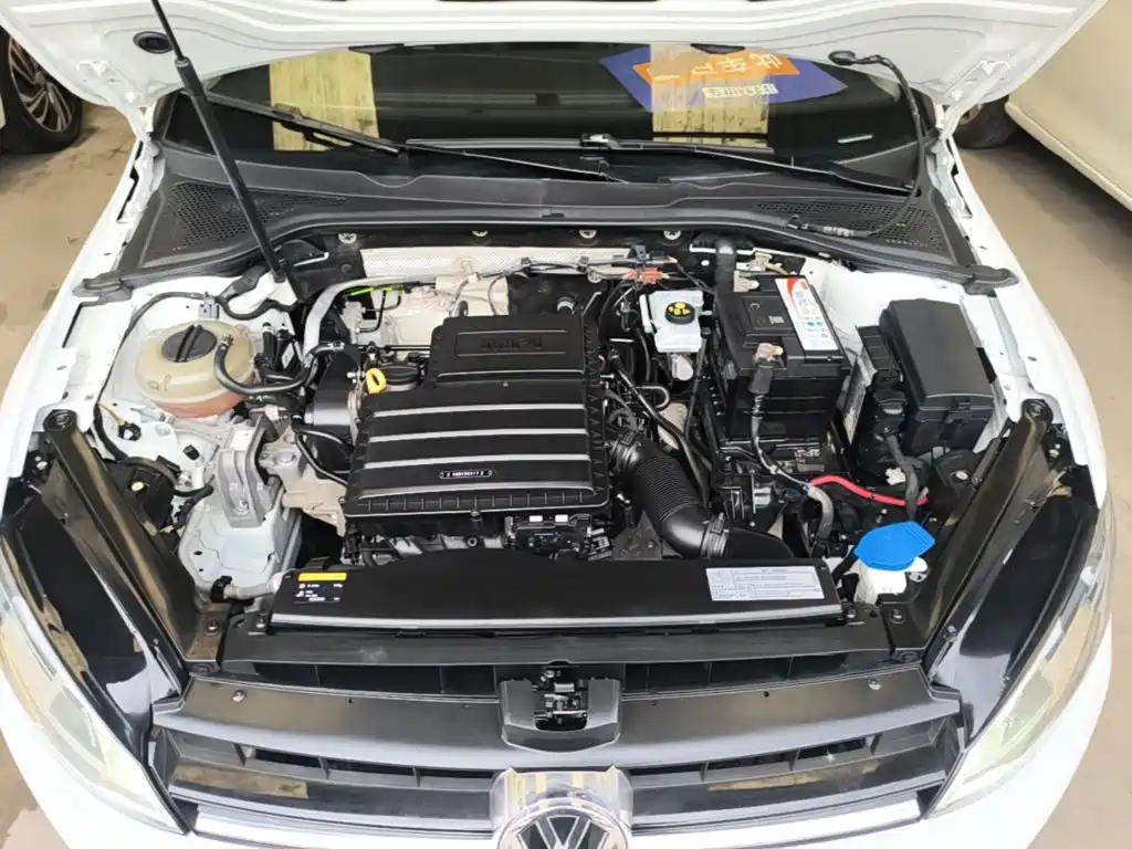 Volkswagen Golf — миниатюра 20