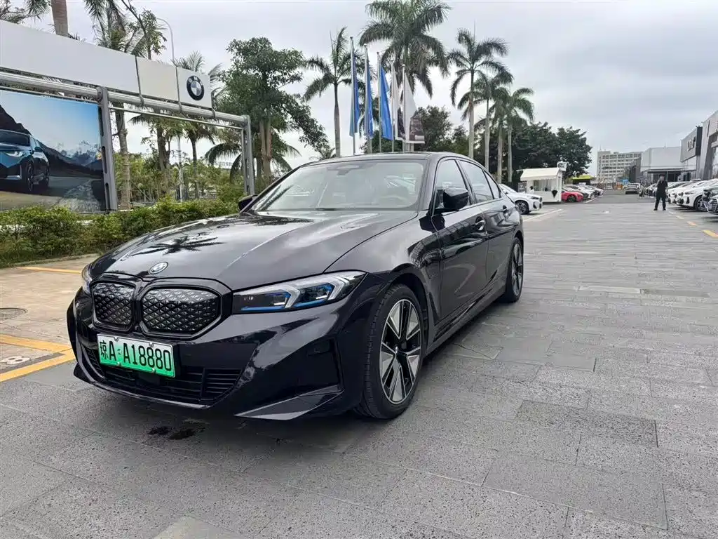 BMW i3 2024