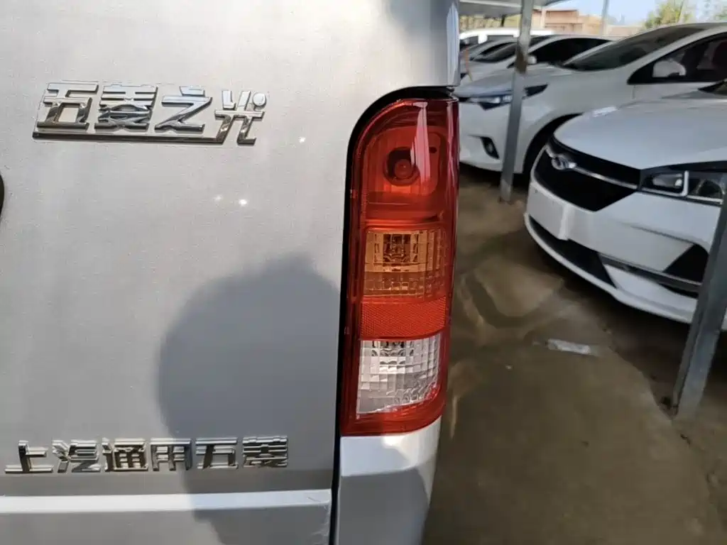 Wuling Zhiguang — миниатюра 8