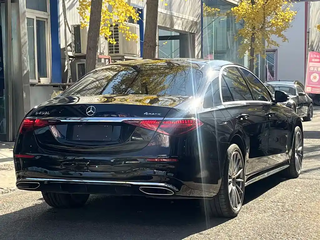MERCEDES-BENZ S CLASS