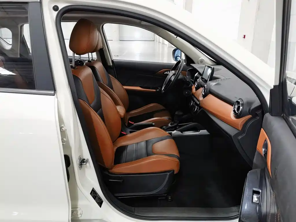 BAIC Senova X35 — миниатюра 23