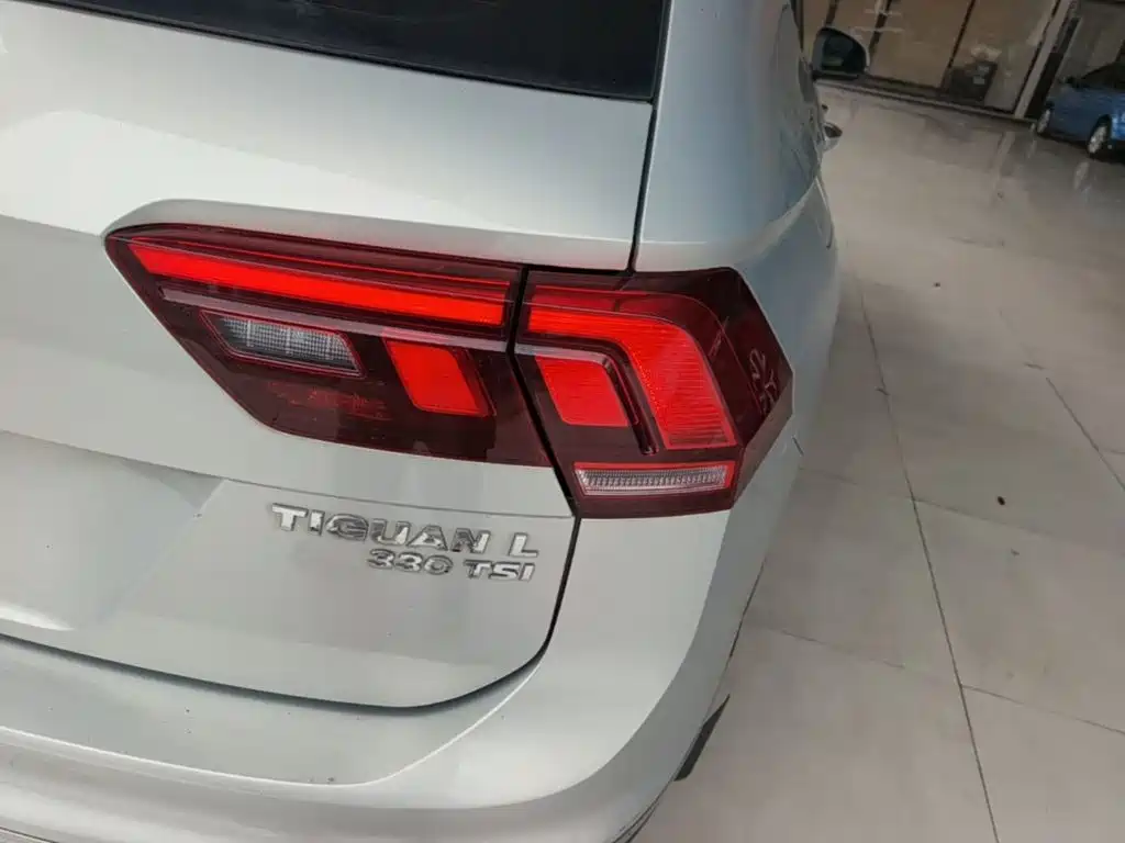 Volkswagen Tiguan L — миниатюра 8