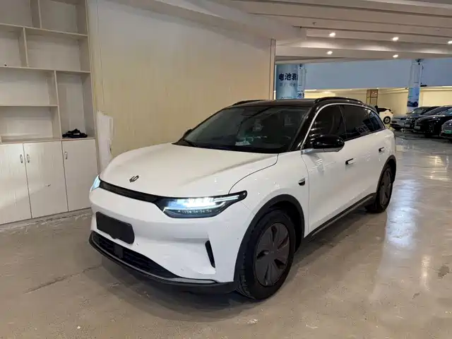 Leapmotor C11