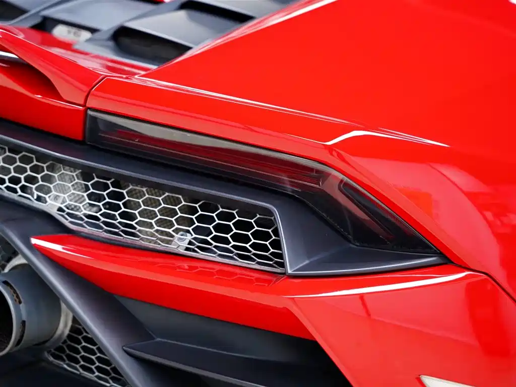 LAMBORGHINI HURACÁN