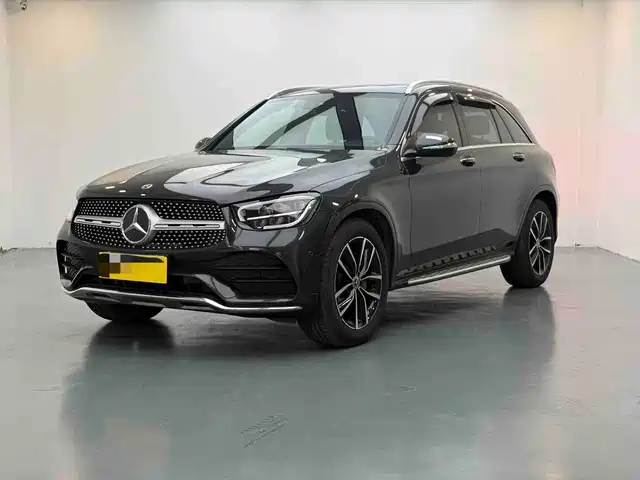 MERCEDES BENZ GLC