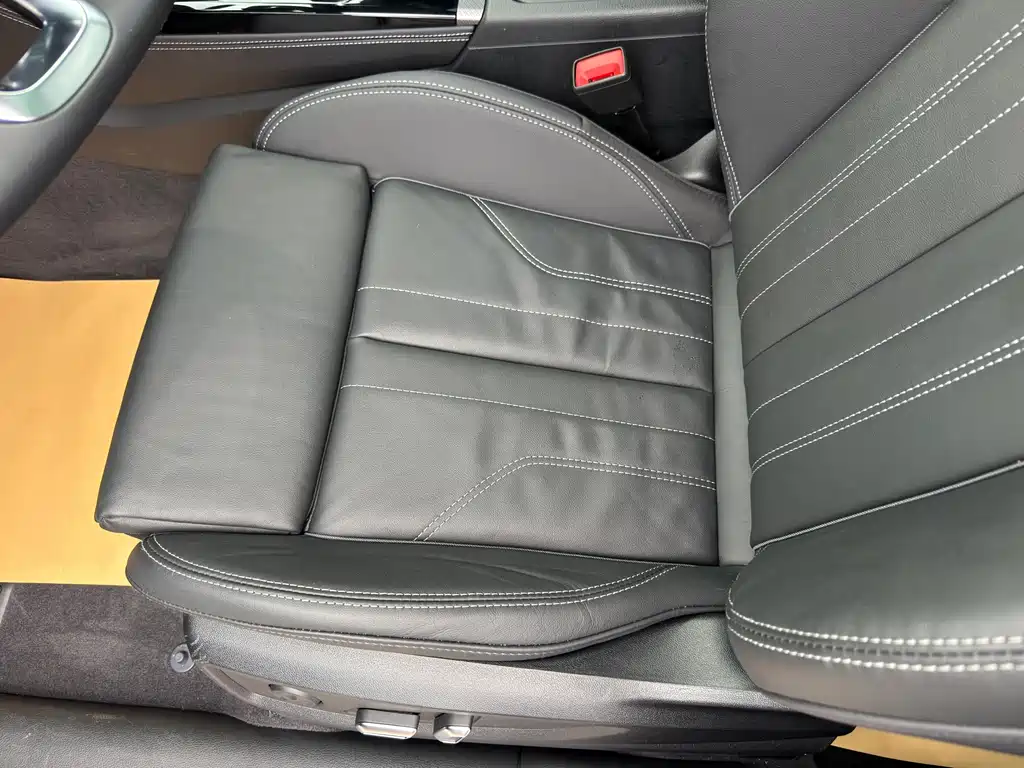 Audi Q5L — миниатюра 5