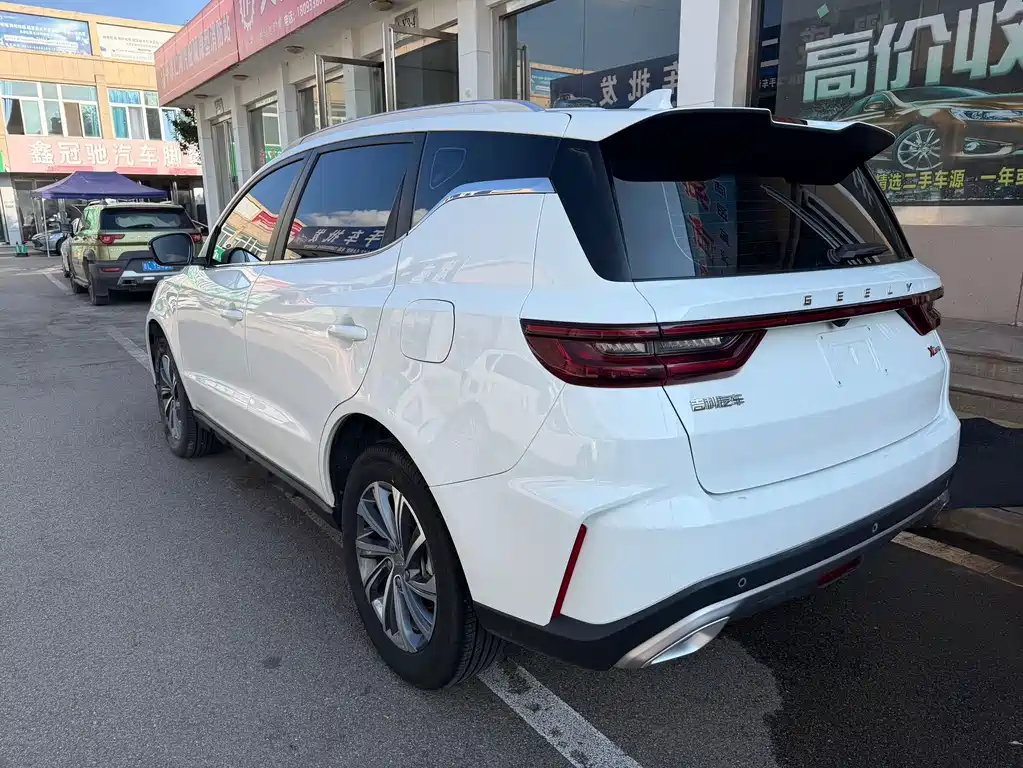 Geely Vision X6 — миниатюра 11