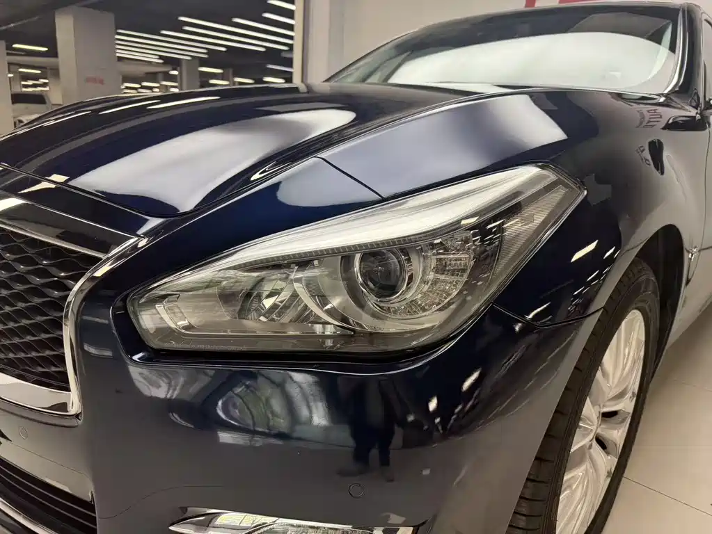 Infiniti Q70 2019 Q70L 2.0T Elite PLUS