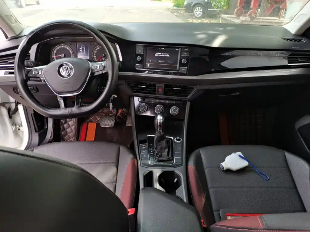 Volkswagen Bora 2020 1.5L AT Comfort