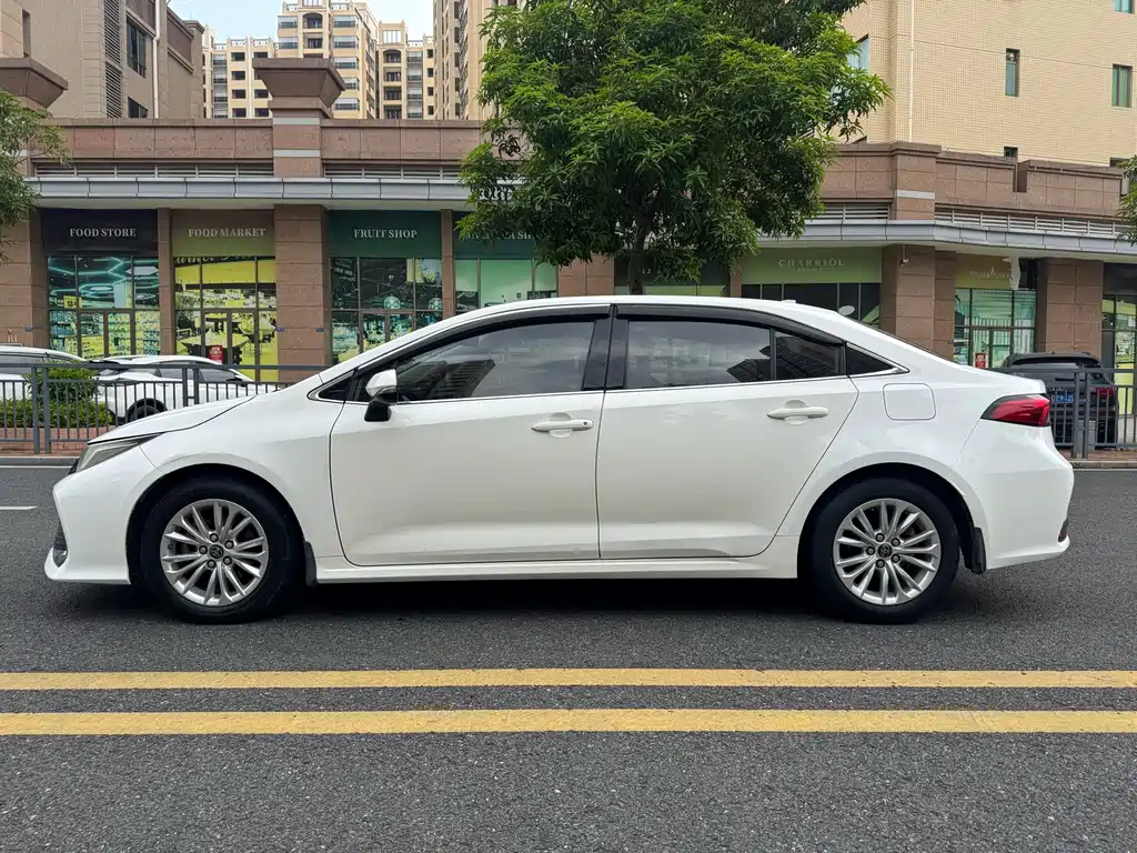 Toyota Allion — миниатюра 6
