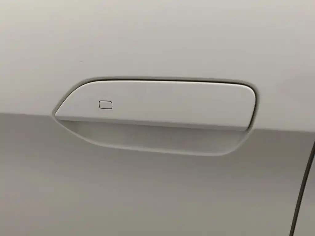 BYD Dolphin — миниатюра 18