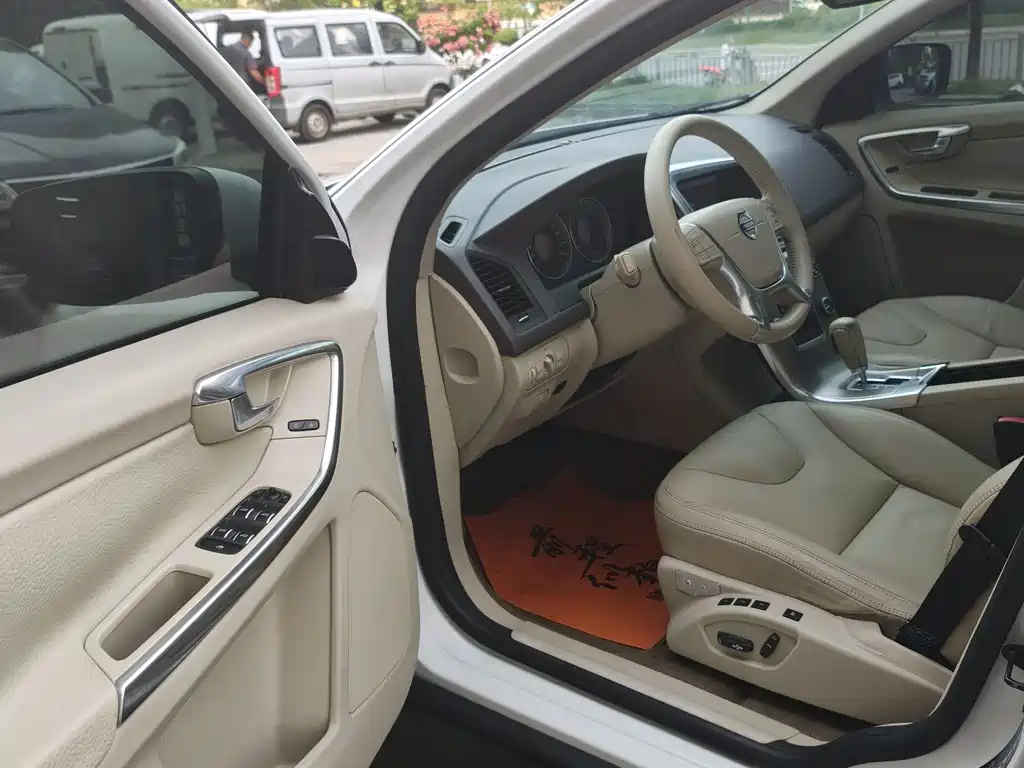 Volvo XC60 2012 T5 Comfort