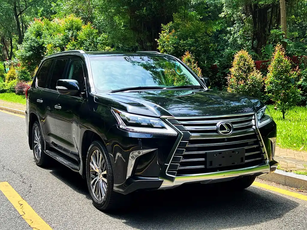 Lexus LX — миниатюра 3