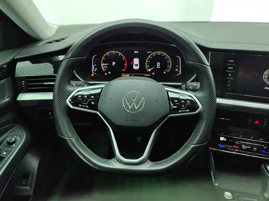 Volkswagen Passat — миниатюра 15