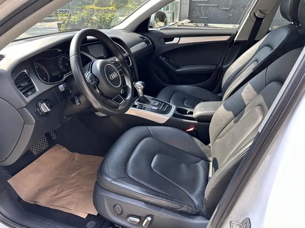 Audi A4 (Import) — миниатюра 7