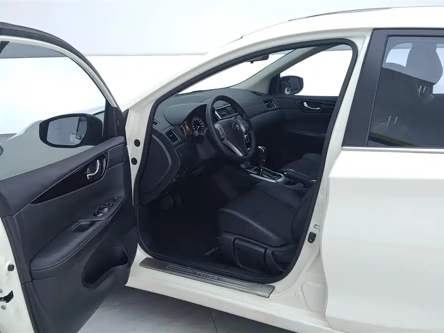 Nissan Tiida 2019 1.6L CVT Smart VI
