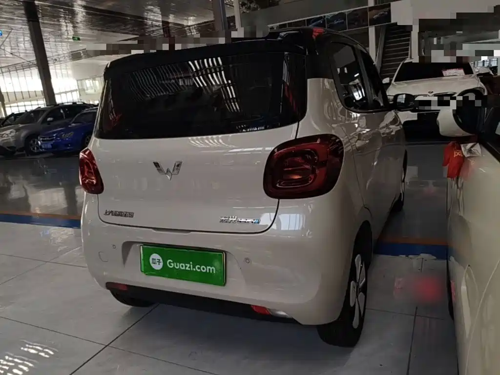 Wuling Mini EV MINIEV 2025 Premium +