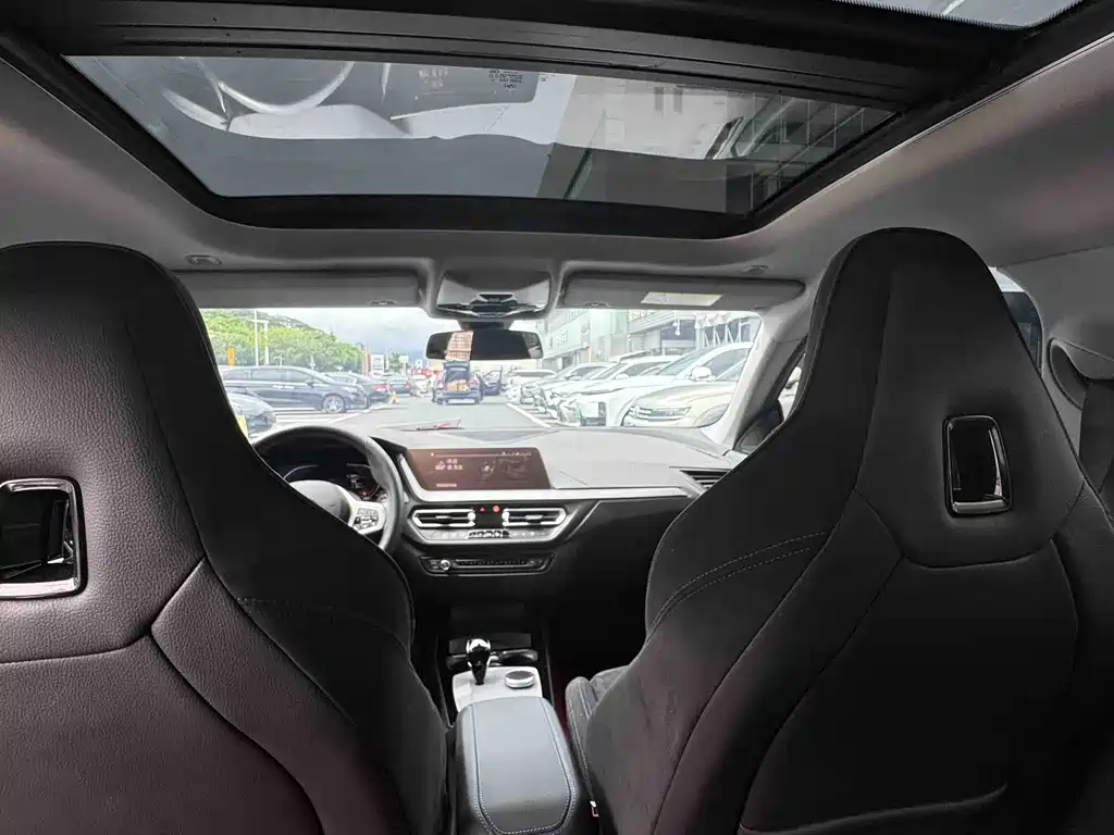 BMW 2 Series (Import) — миниатюра 18