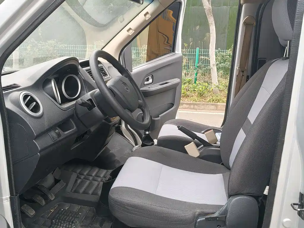 CHANGAN CHANGAN RUIXING M60