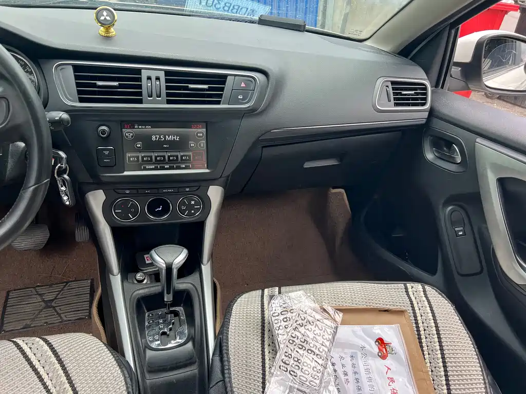 Citroen C3-XR — миниатюра 8