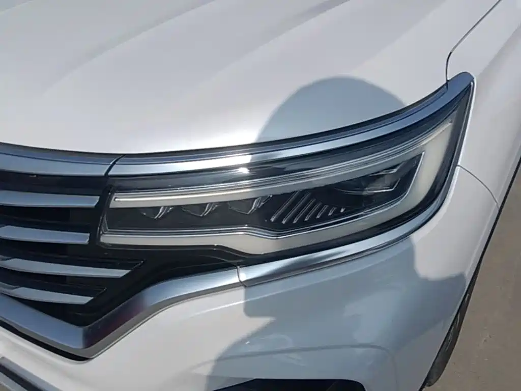 Roewe RX5 MAX — миниатюра 24