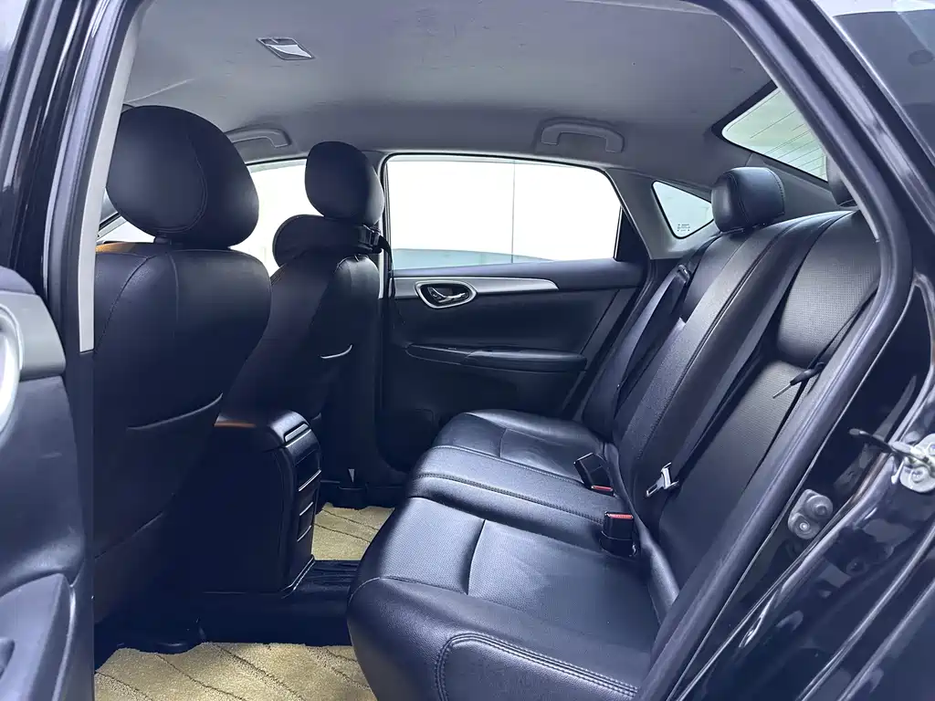 Nissan Sylphy — миниатюра 9