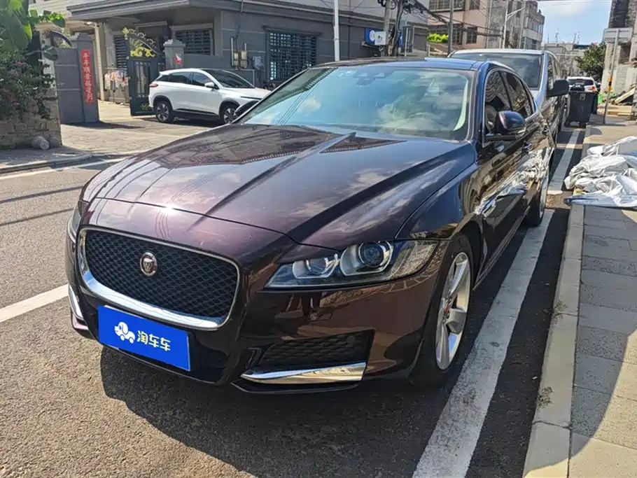 Jaguar XFL 2020