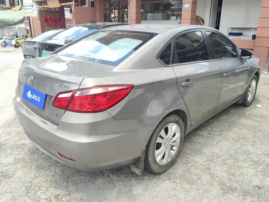 Changan Eado 2014 1.6L MT Luxury