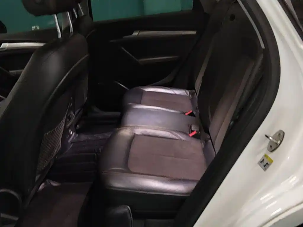 Audi Q5L — миниатюра 13