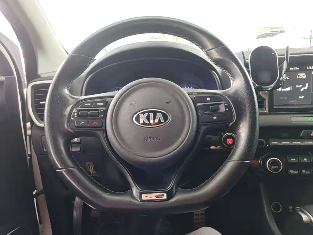 Kia KX5 — миниатюра 11