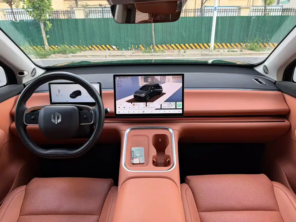 Leapmotor C16 2026 280 6 мест
